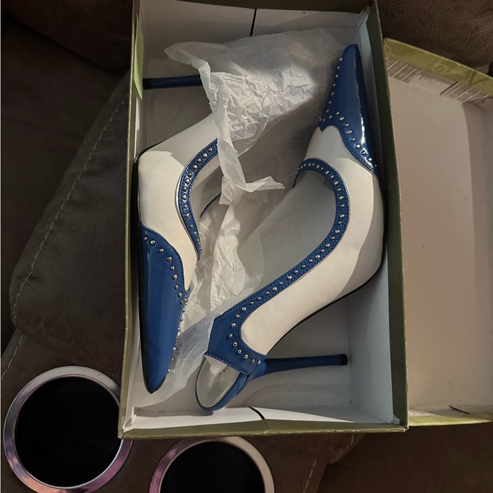 J.Renee White and Blue Nappa Heels - Picture 2 of 5
